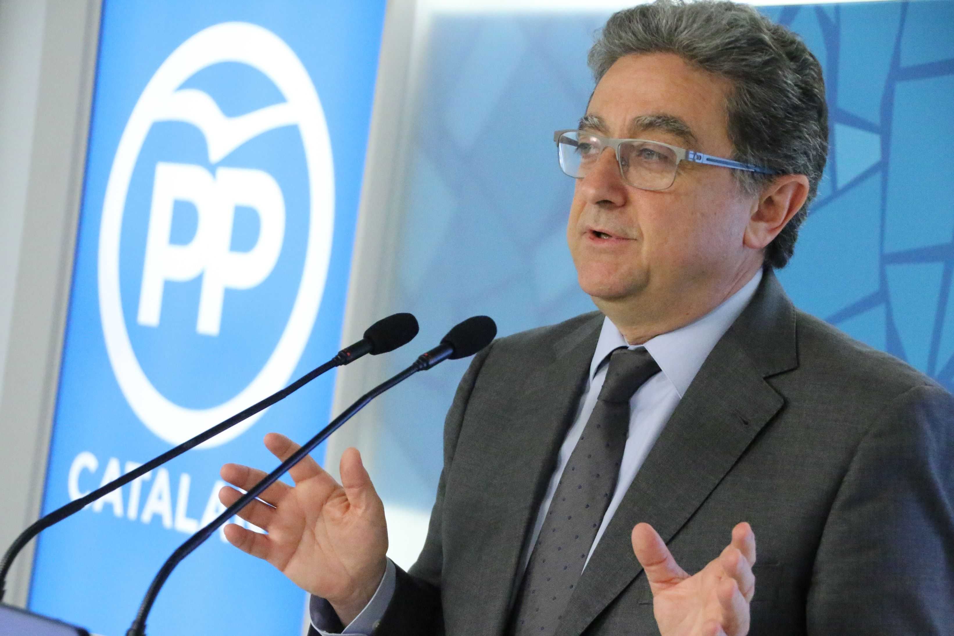 El PP insta Puigdemont a apartar la consulta de la agenda