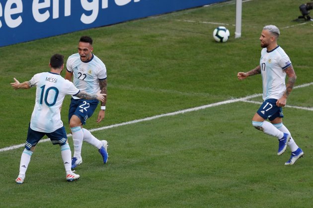 Messi Lautaro Otamendi Argentina Venecuela Copa America EFE