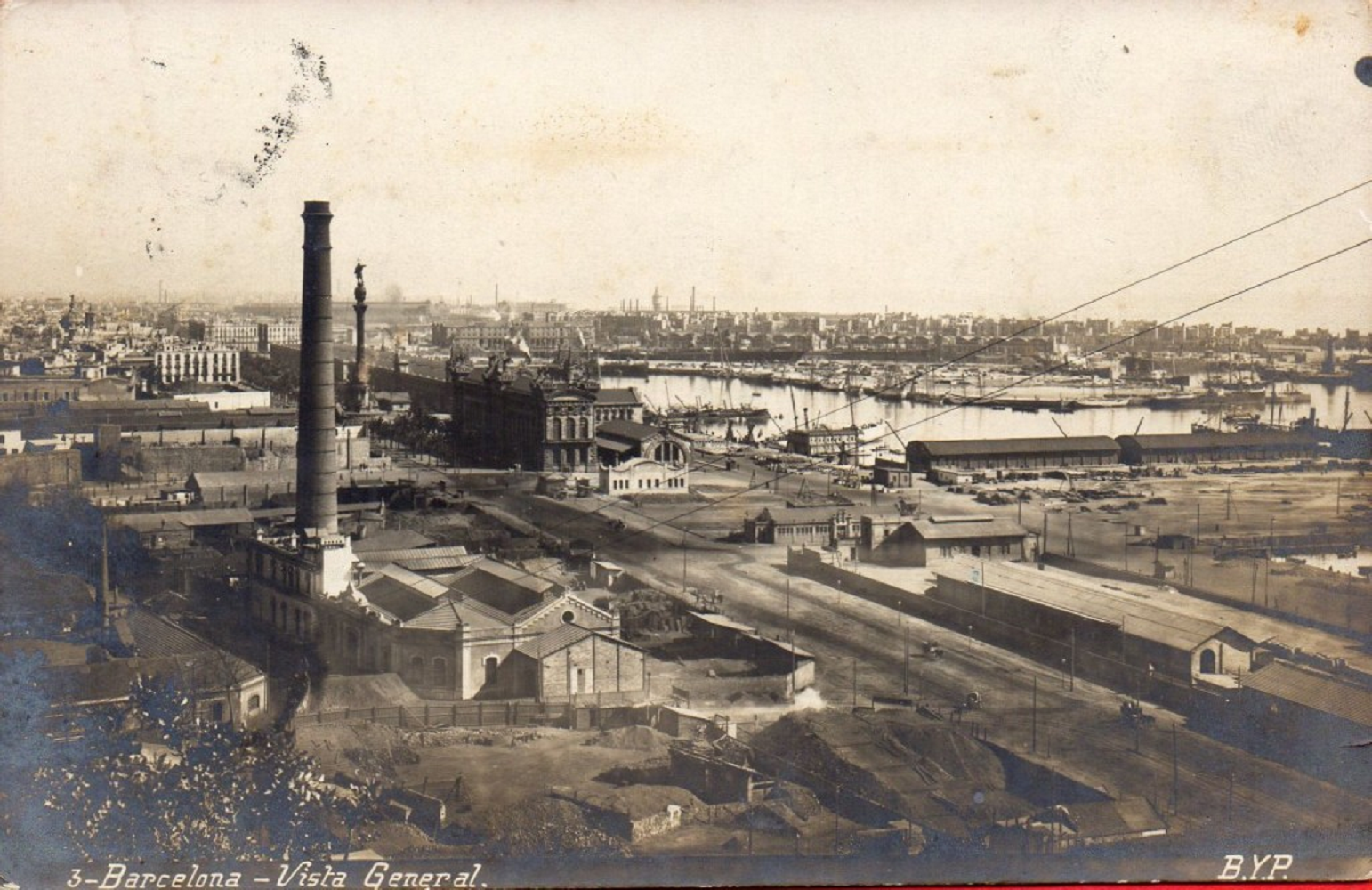 La marina fascista italiana desembarca en Barcelona