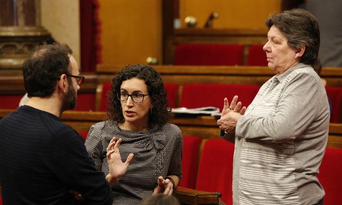 Rovira defiende la solvencia de Junqueras en economía