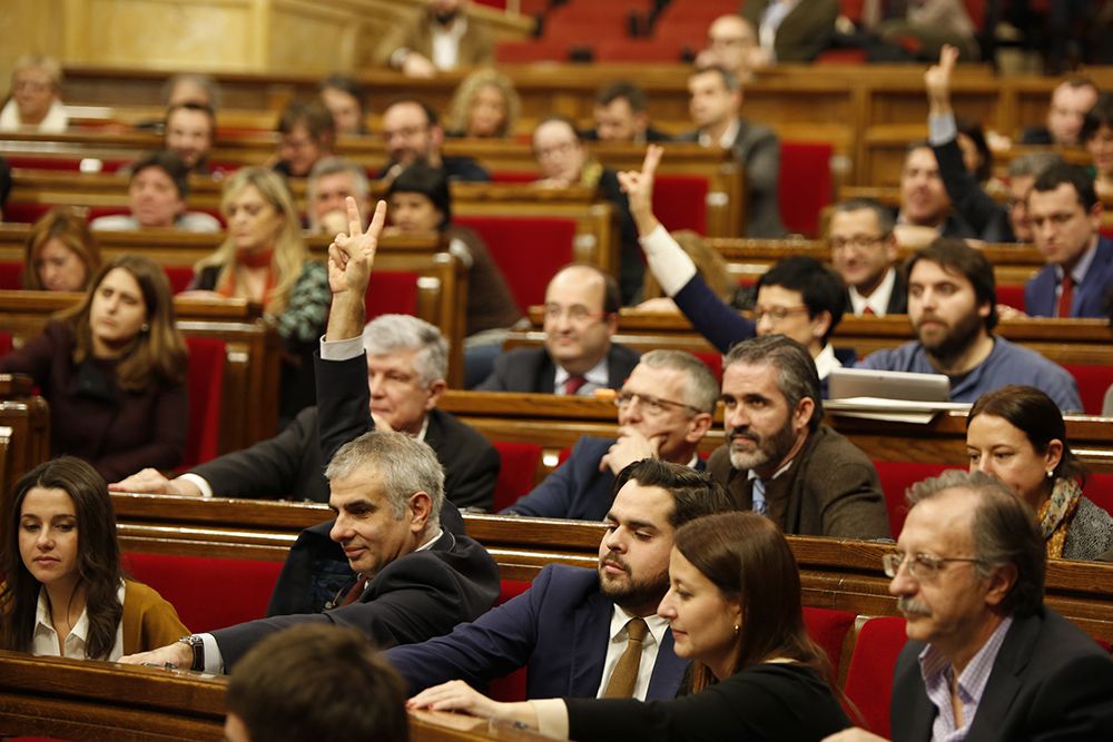 Aprobada la comisión de la transición con JxSí, CUP y CSQP