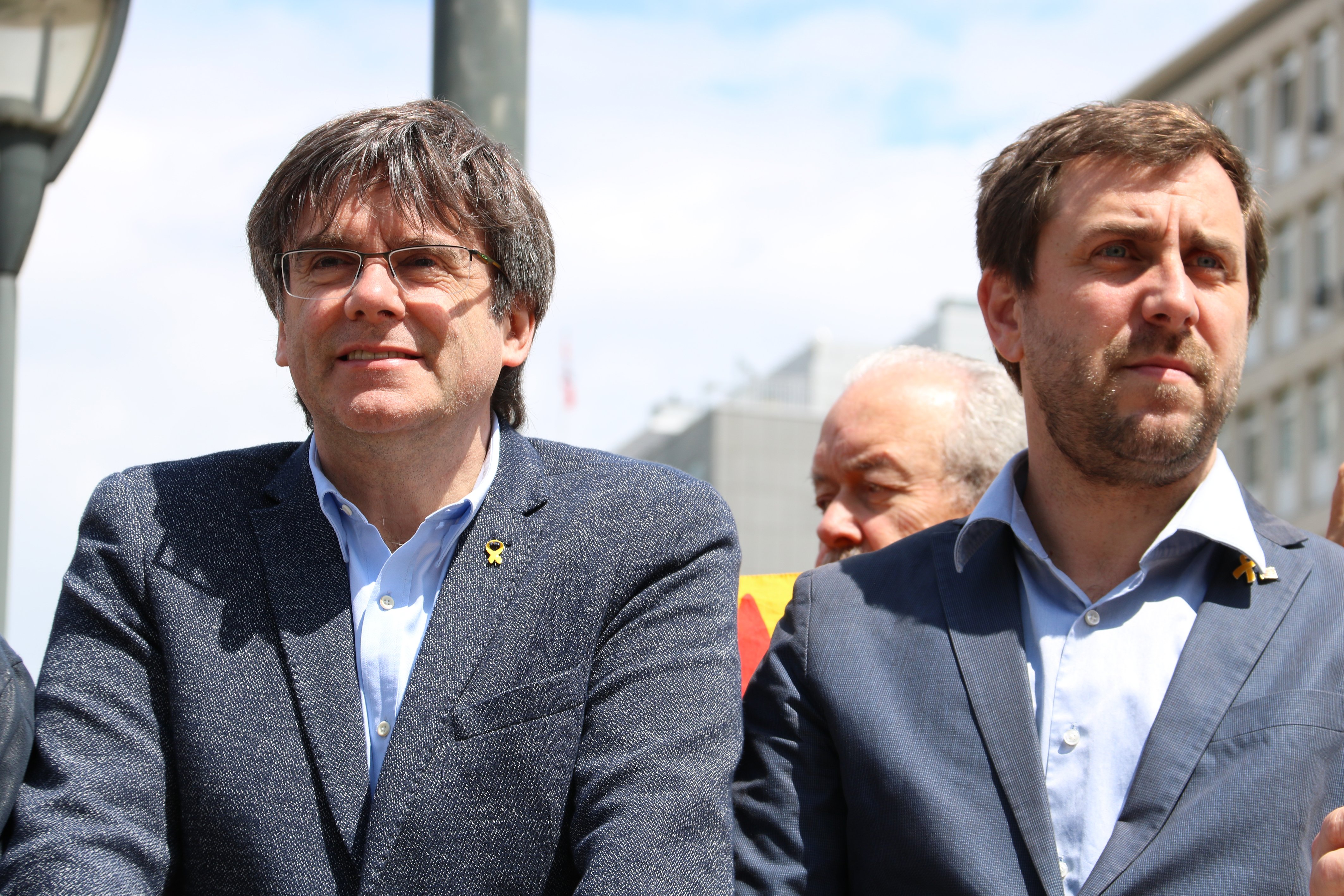 Carregada de Puigdemont contra la JEC i el Suprem per voler multar-lo