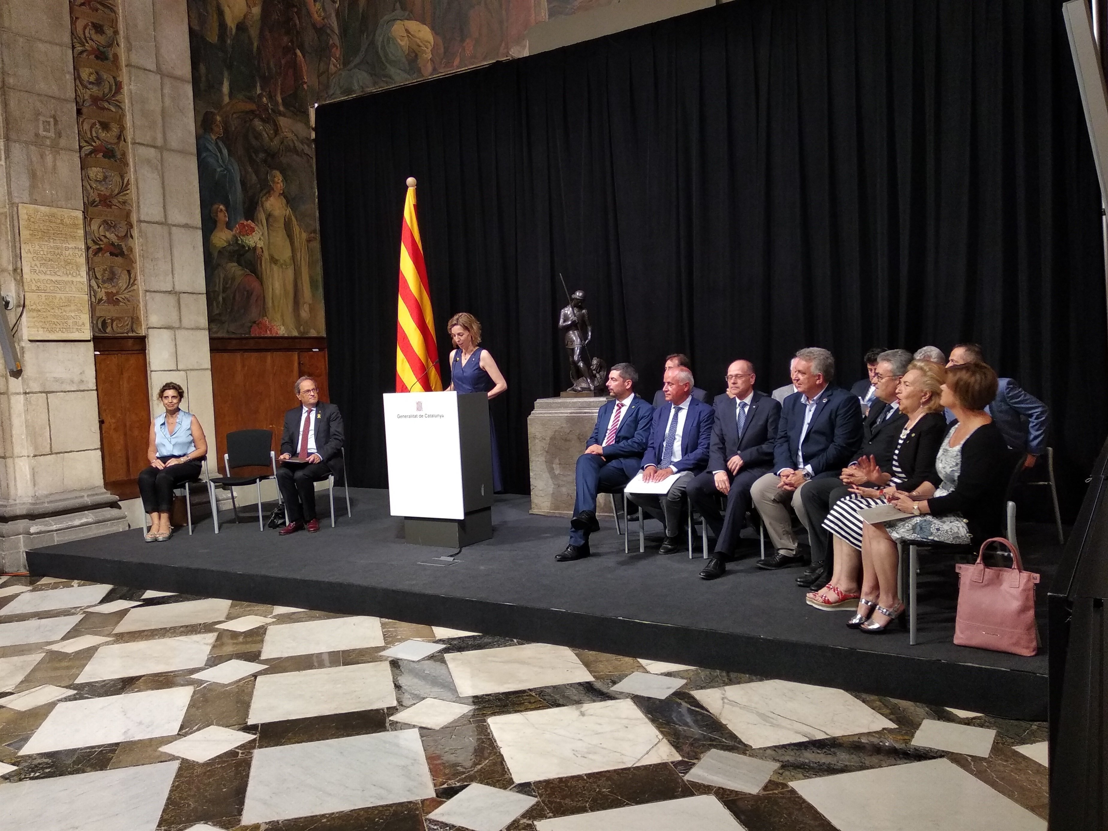 Torra recibe los nuevos presidentes de las 13 Cámaras de Comercio catalanas