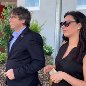 puigdemont i topor sortint de kehl marta lasalas puigdemont i topor sortint de kehl marta lasalas