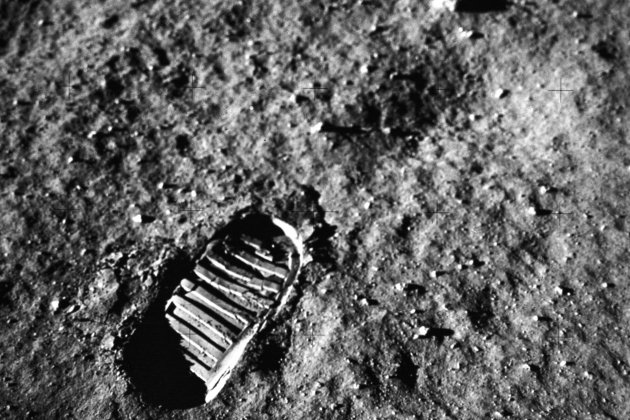 Armstrong Lluna Petjada NASA