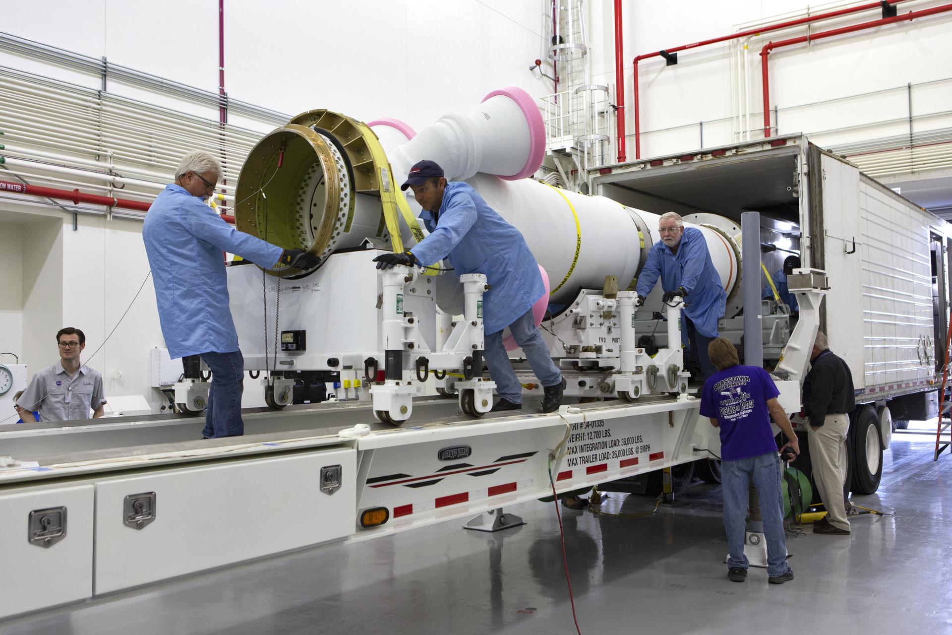 Misión Artemis: la NASA quiere volver a pisar la luna en 2024