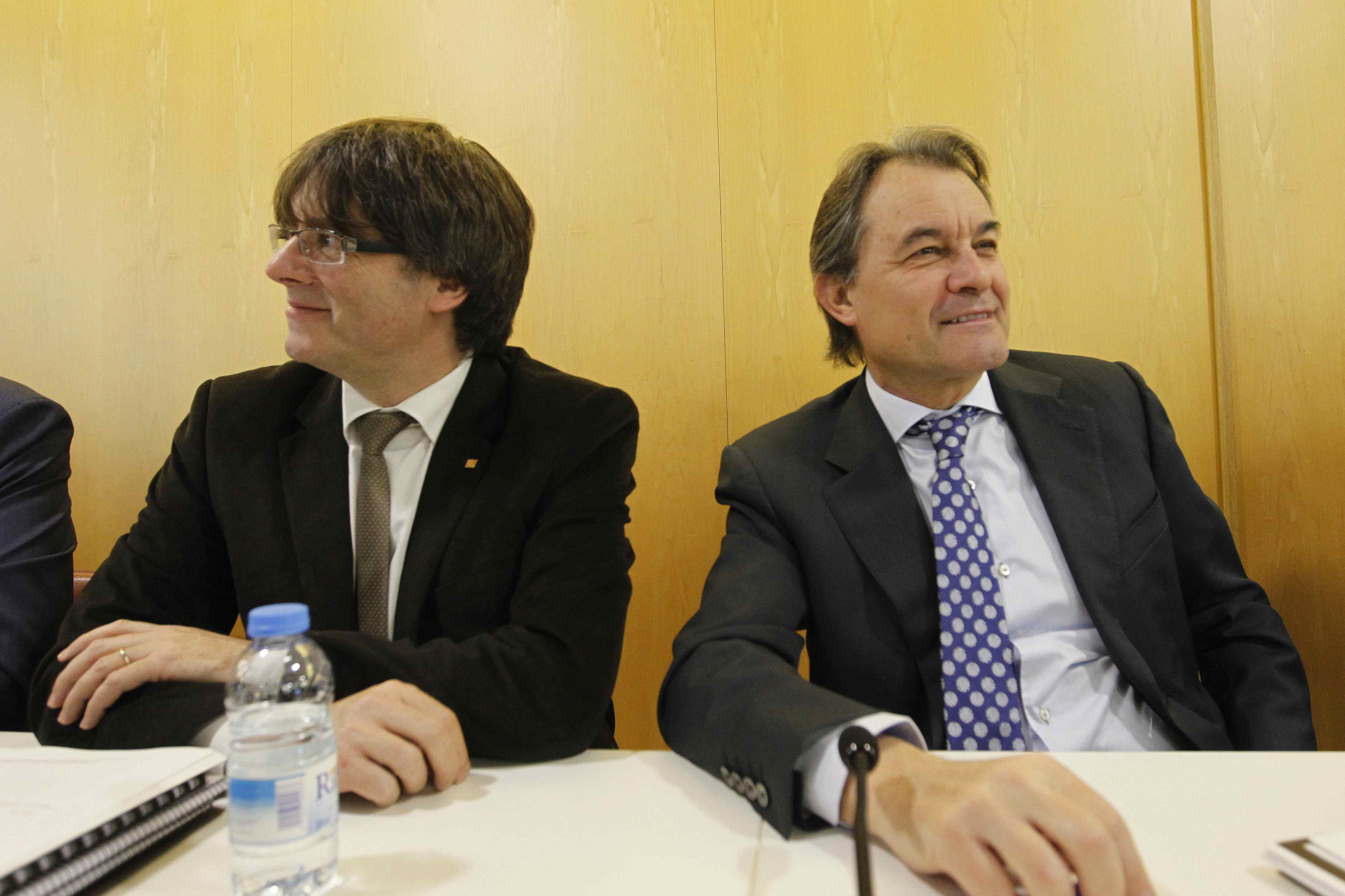 ¿Puede acabar Rajoy como Mas?