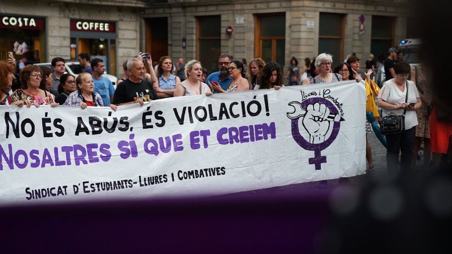 Oleada de apoyo por todo el territorio contra la violencia machista