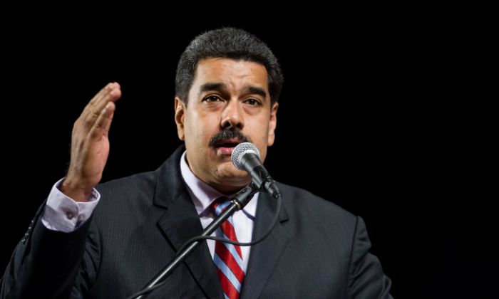 "El espectáculo barato" con la CUP y Venezuela