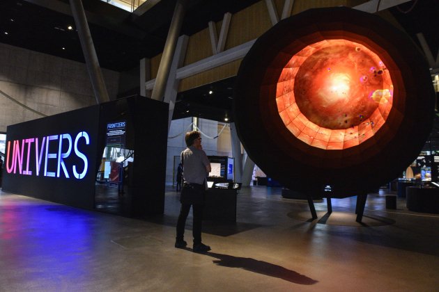 Universo Cañón|Caño Big Bang CosmoCaixa Caja