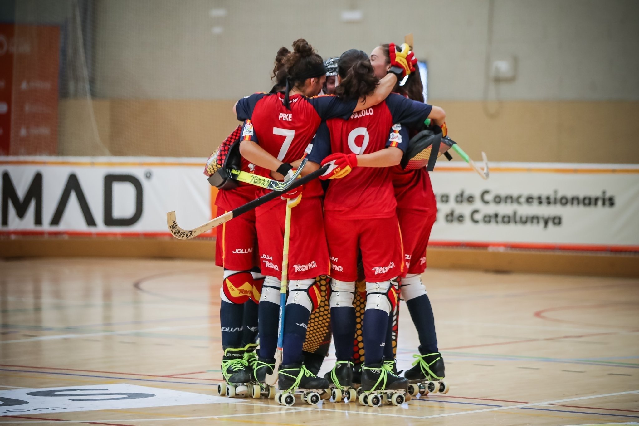 Les seleccions espanyoles d'hoquei sobre patins, primeres de grup als World Roller Games