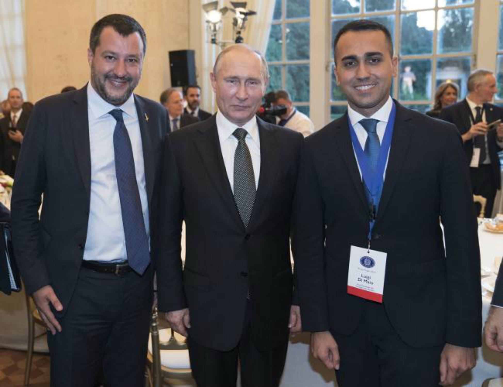 Pillan a un ayudante de Salvini negociando fondos secretos rusos