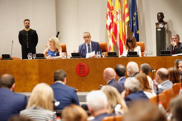 EL NACIONAL Constitució Diputació Barcelona   Sergi Alcàzar