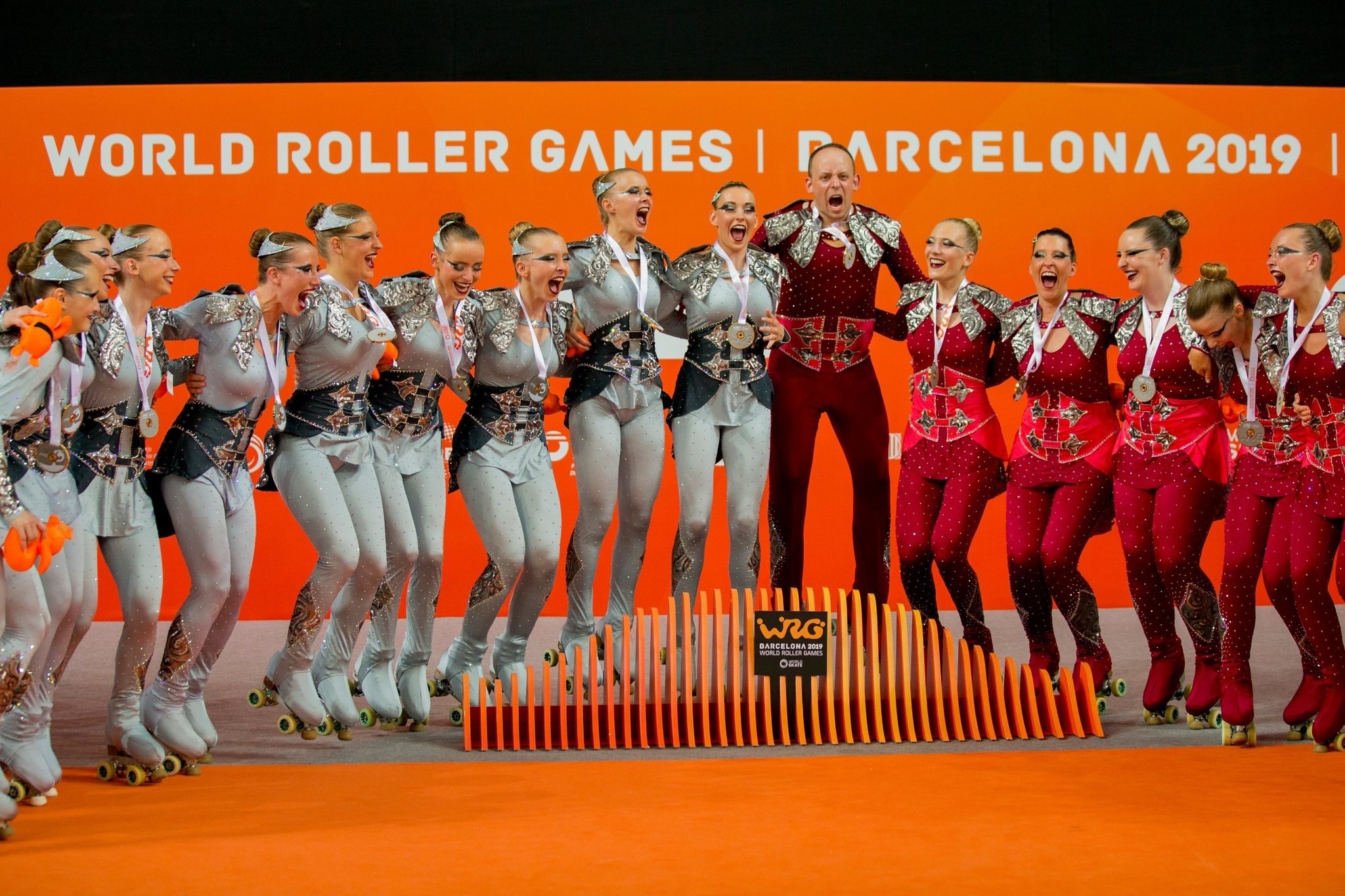 Alemanya es penja la primera medalla de patinatge artístic al Palau Sant Jordi