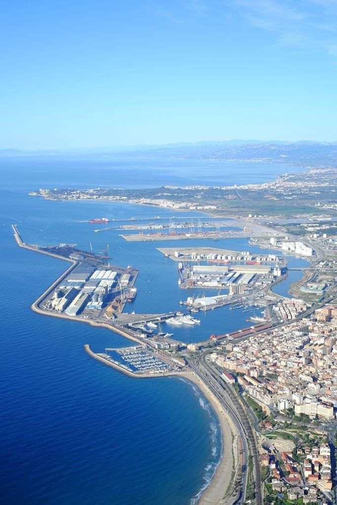 El Port de Tarragona prevé cerrar en 2016 con 31,3 millones de toneladas e ingresos de 52,2 M€