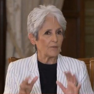 Folk singer Joan Baez: "It's clear that there is injustice in Catalonia"