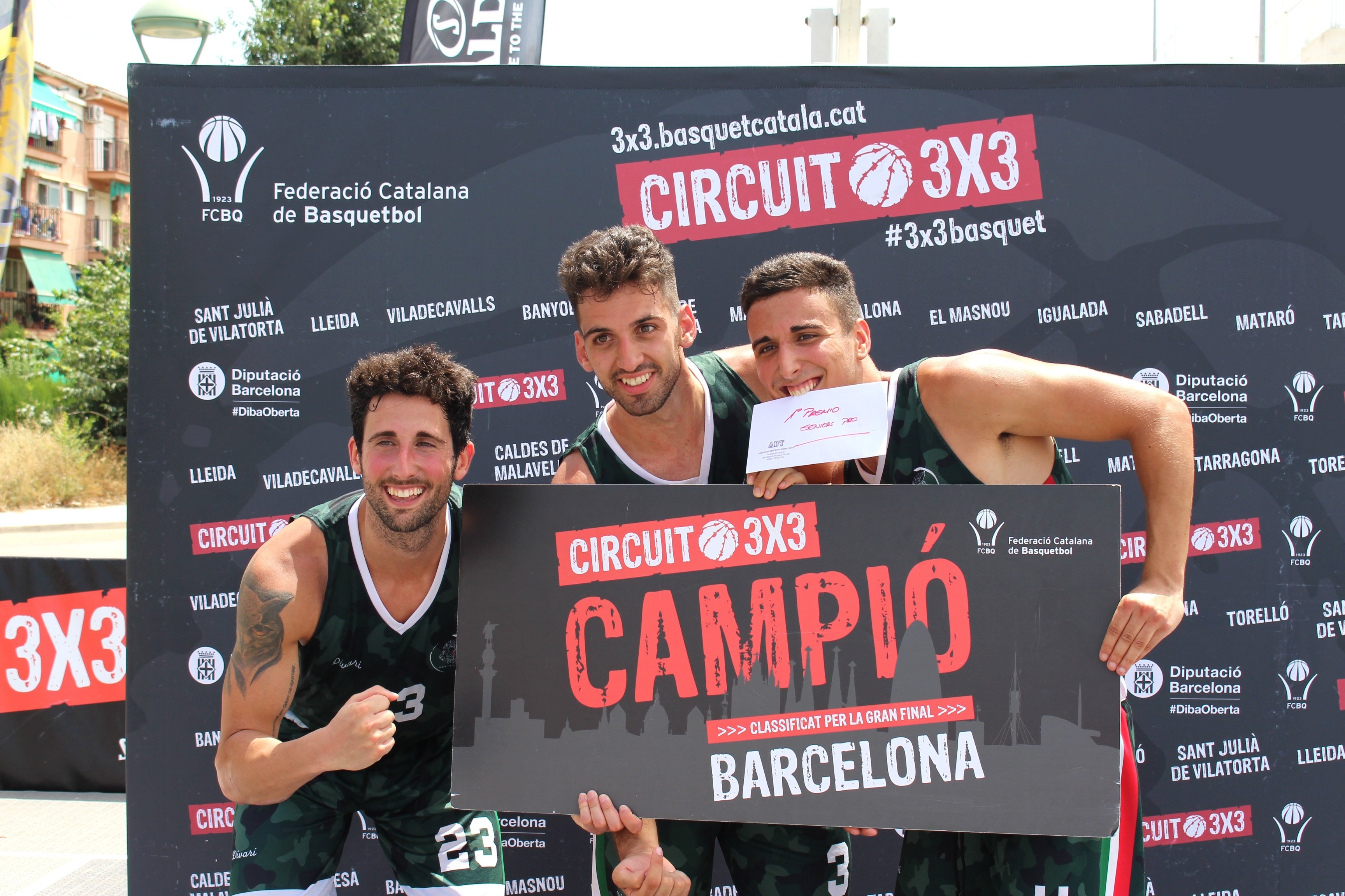 OCATAVOLEY i SeaHorses Fem, els millors sèniors en el Circuit 3x3 de bàsquet a Tarragona