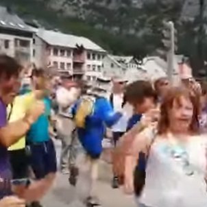 La Guàrdia Civil expedienta un grup per cantar contra la monarquia