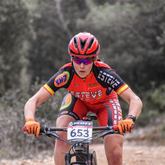 Silvia Roura i Ever Alejandro Gómez, més líders de la Scott Marathon després de la cita de Boí