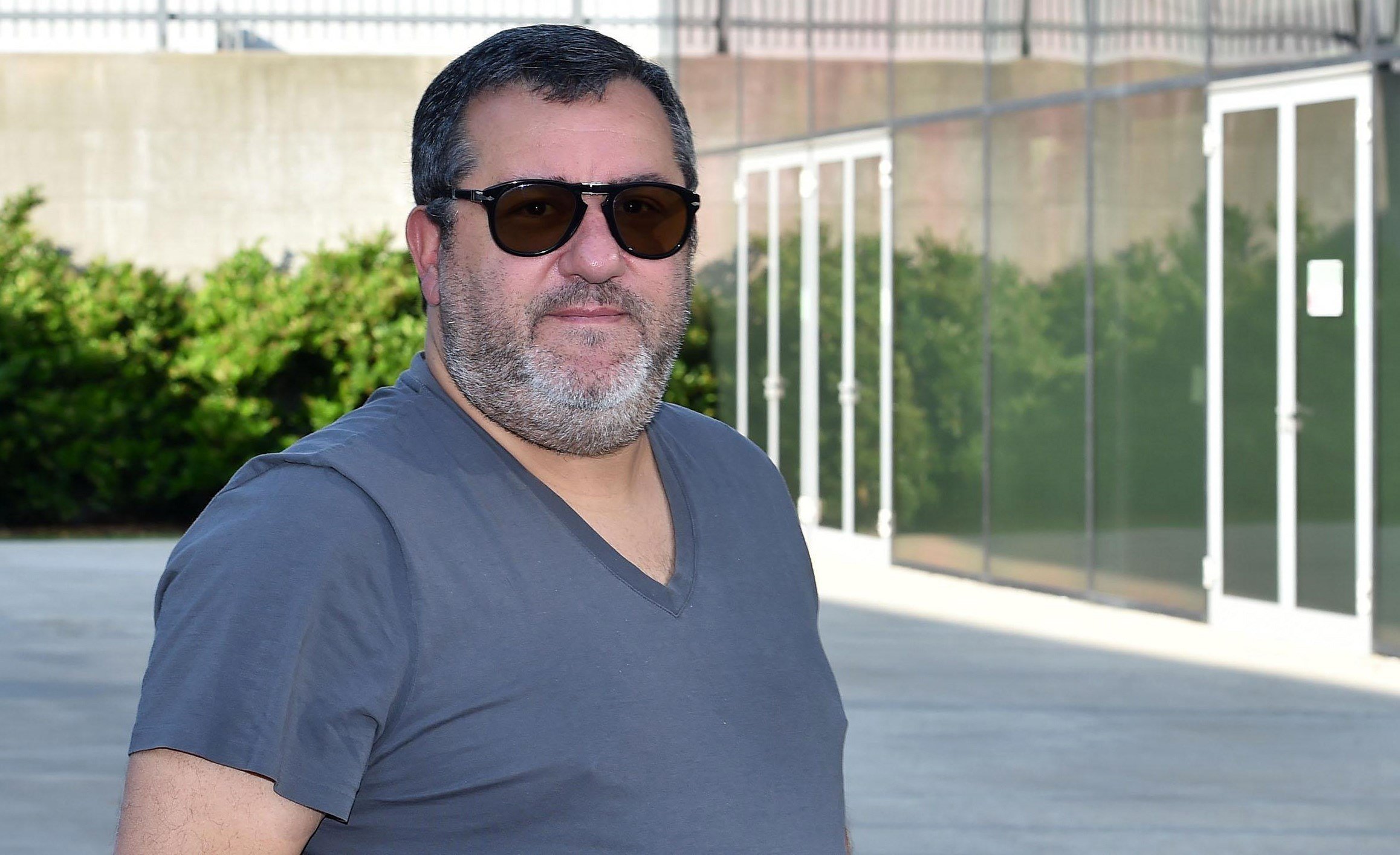 Mino Raiola el porta del Reial Madrid al Barça, però Xavi Hernández ordena a Joan Laporta no negociar