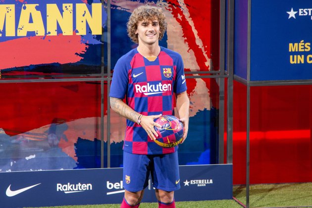 Antoine Griezmann Presentació Barça Marc Ortín 02