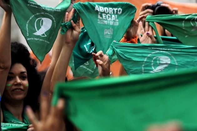 pañuelos verdes aborto argentina efe