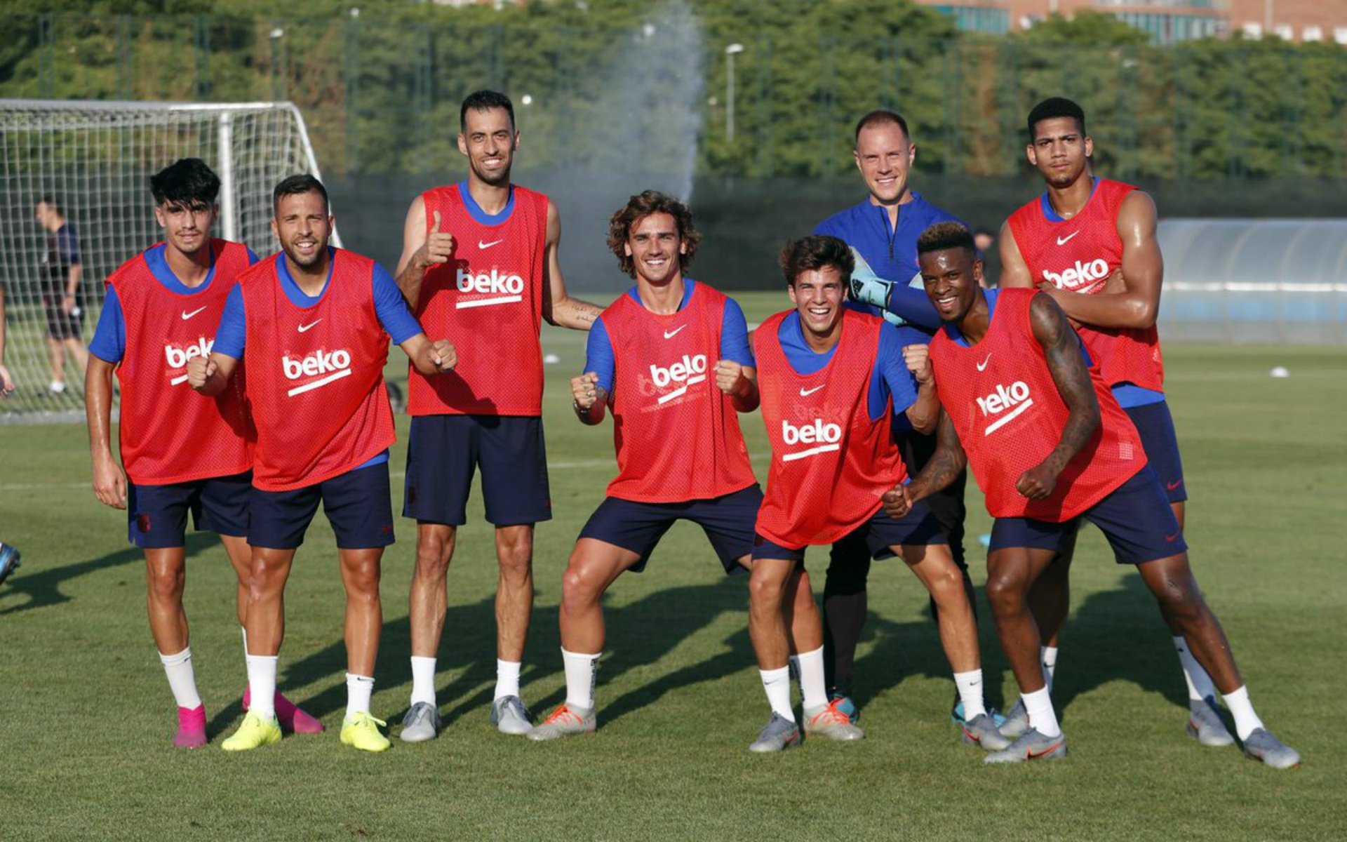 El nou Barça viatja al Japó amb un equip ple d'estrelles