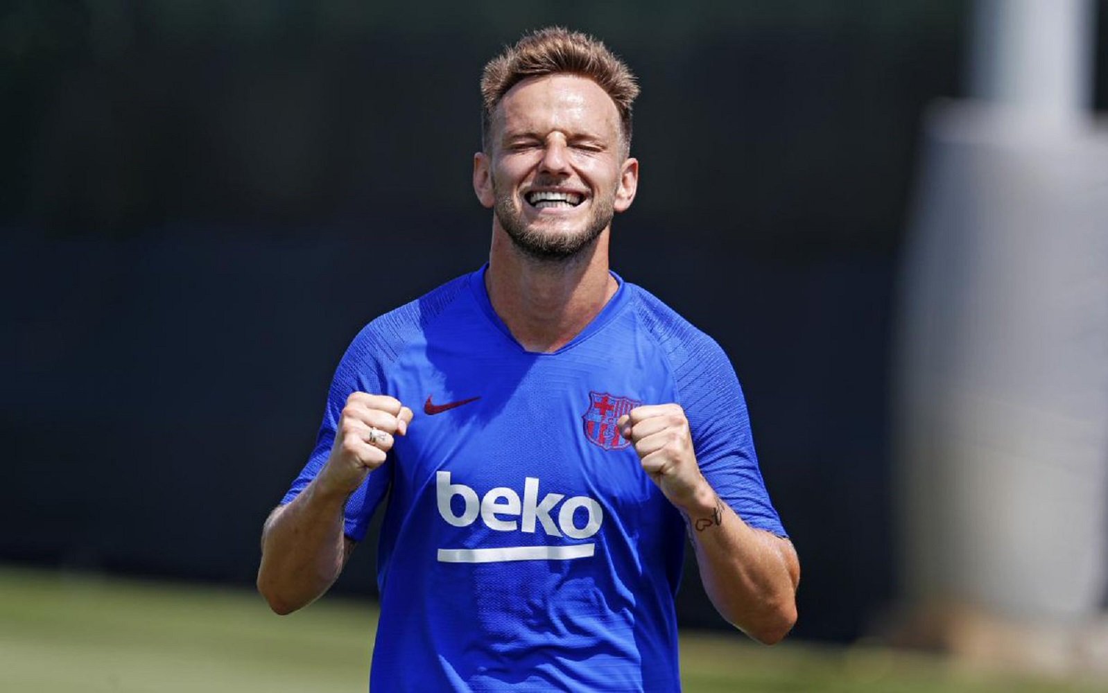 Rakitic no vol marxar: "La meva idea és continuar al Barça"