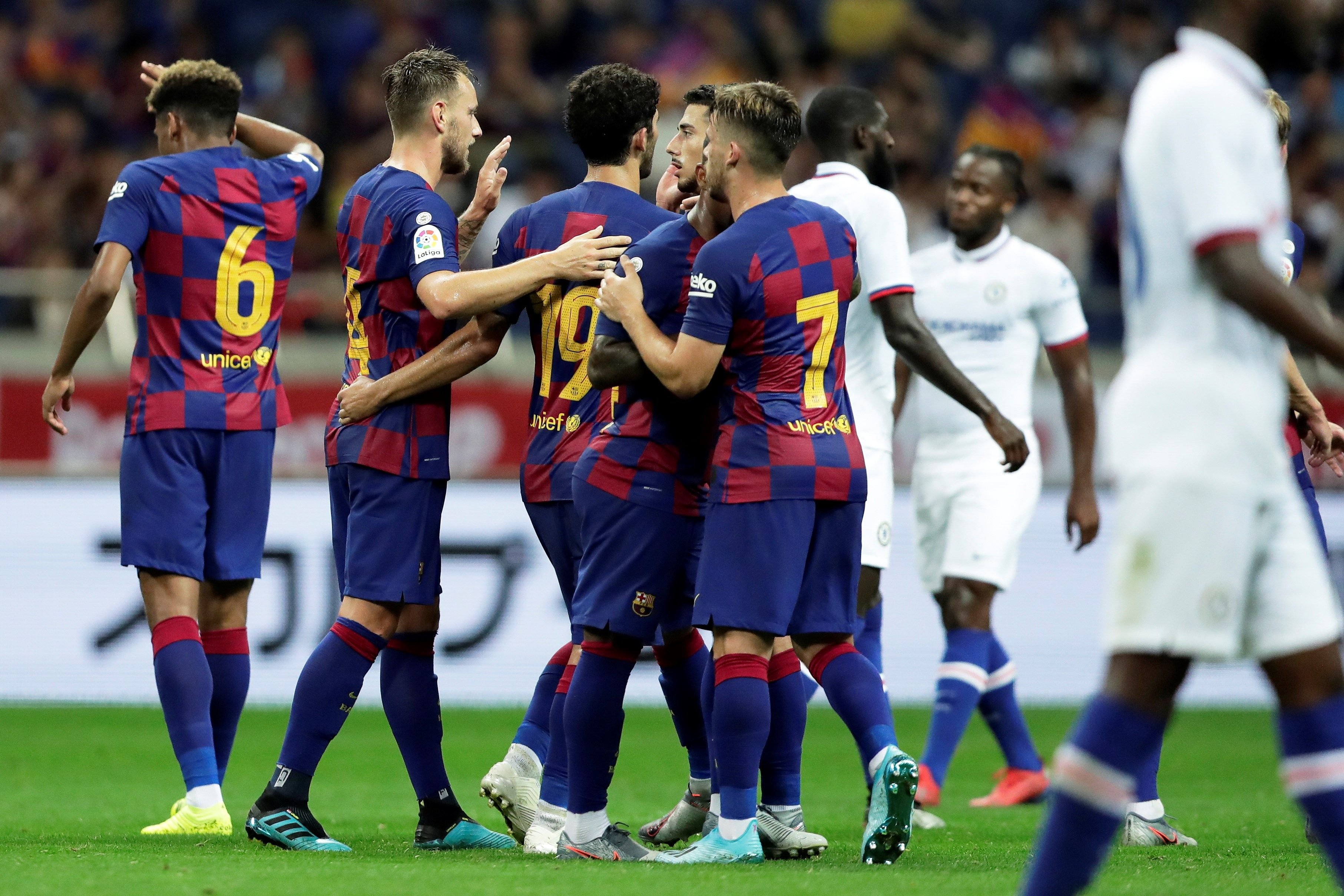 El Barça se estrena con derrota pero ilusionando (1-2)