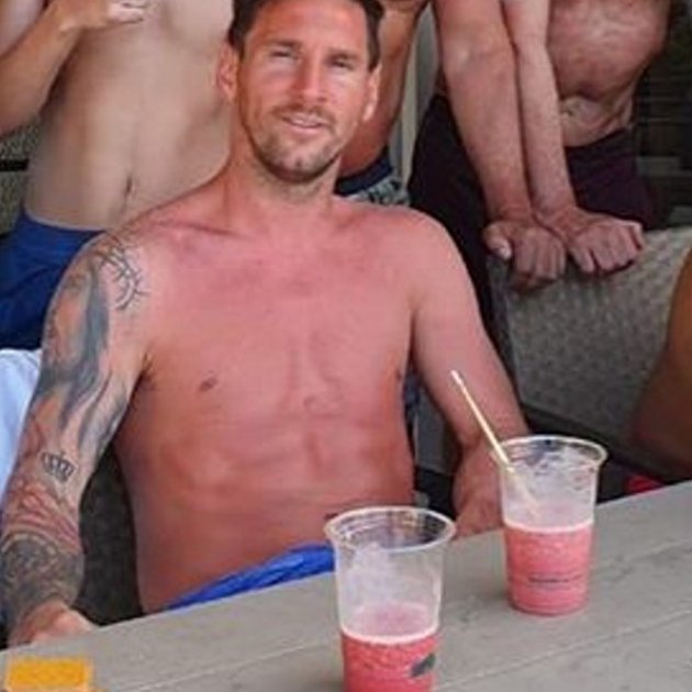 Leo Messi cremat sol ampliat @leomessi