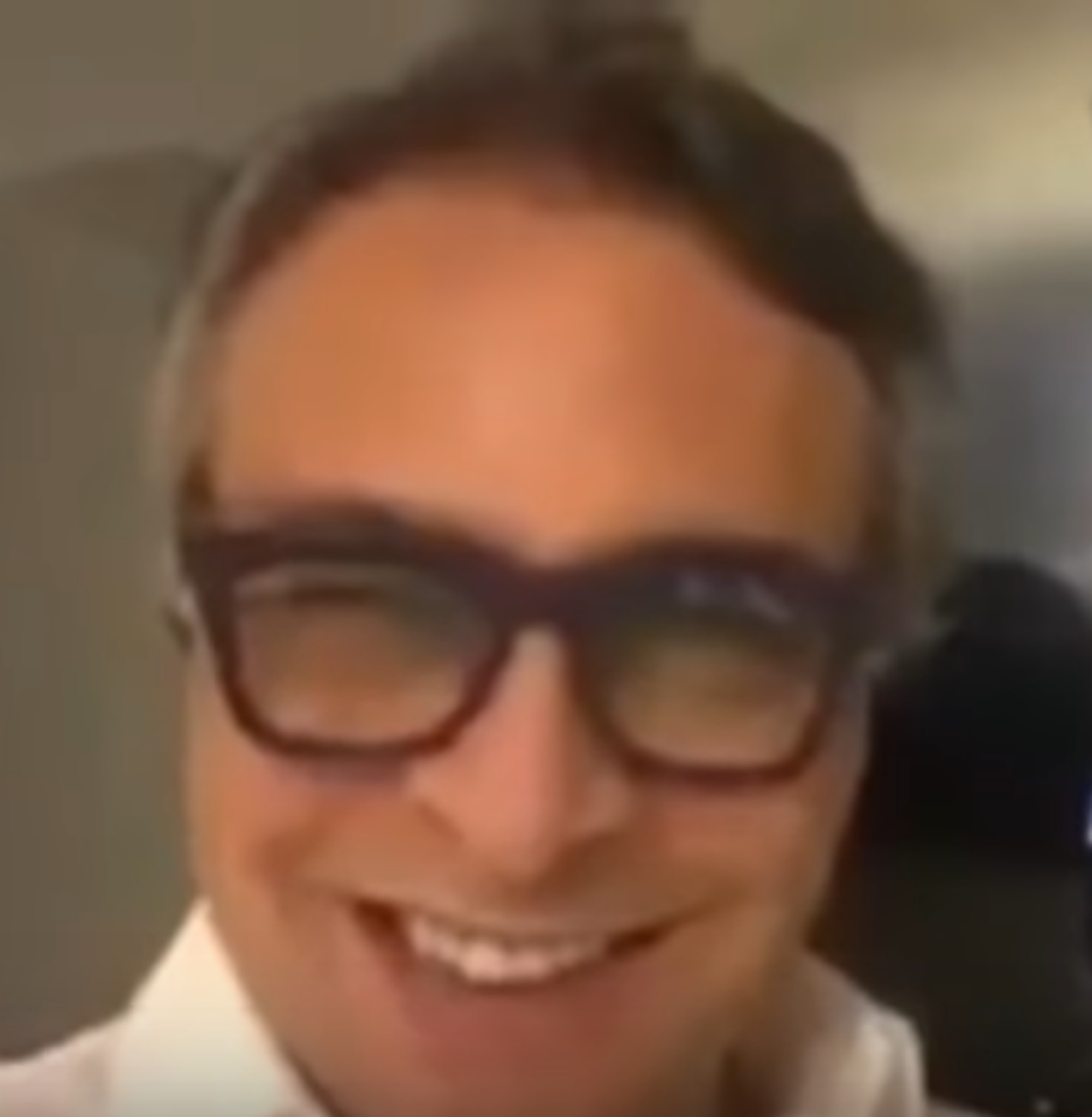 Apalean y deportan a un modisto por criticar al gobierno turco