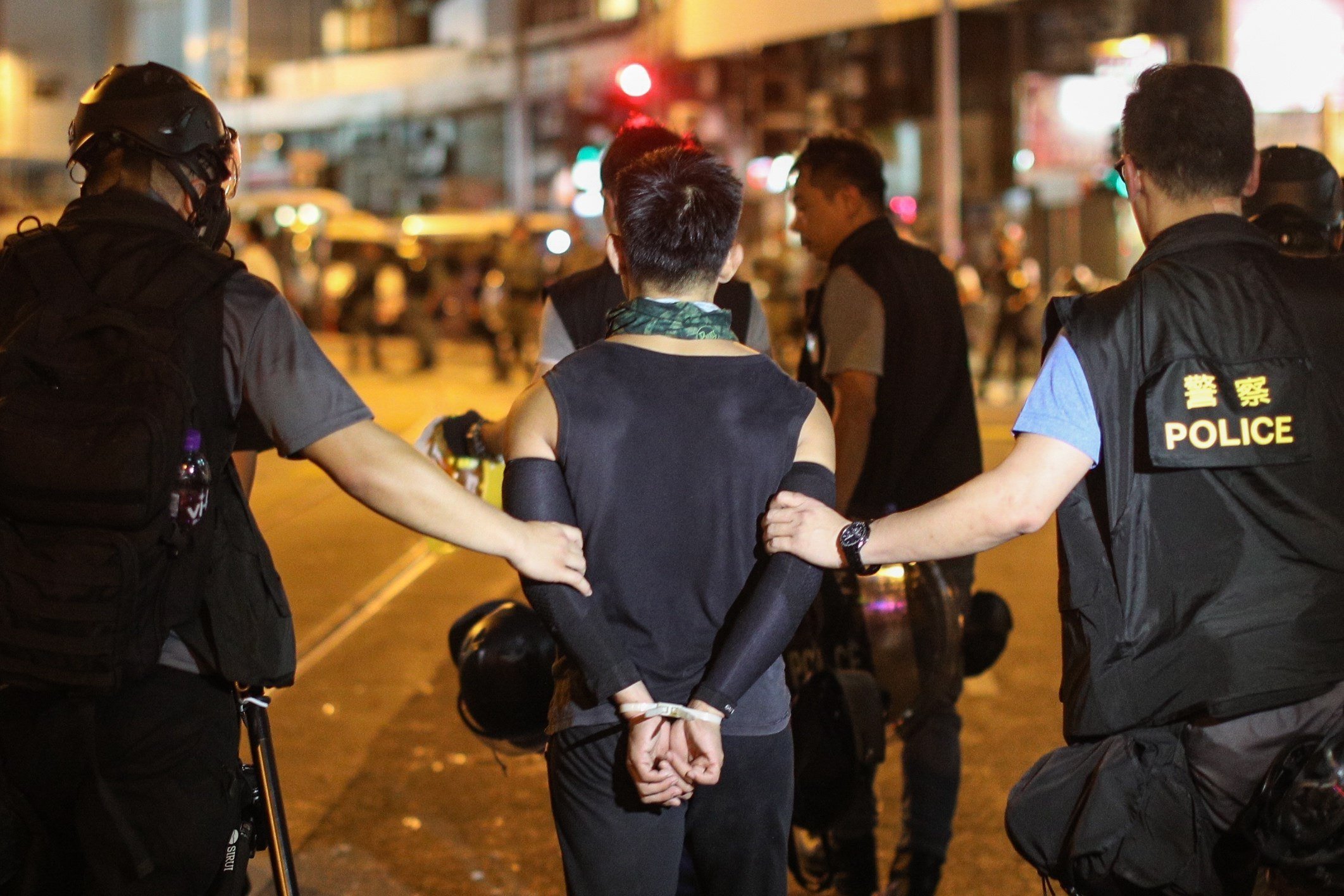 Una nova manifestació a Hong Kong deixa 49 detinguts i 16 ferits
