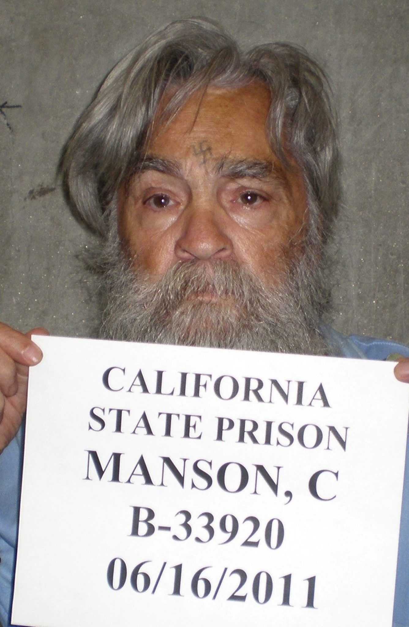 Hospitalizado de gravedad el asesino en serie Charles Manson en EE.UU. Hospitalizado de gravedad el asesino en serie Charles Manson en EE.UU.