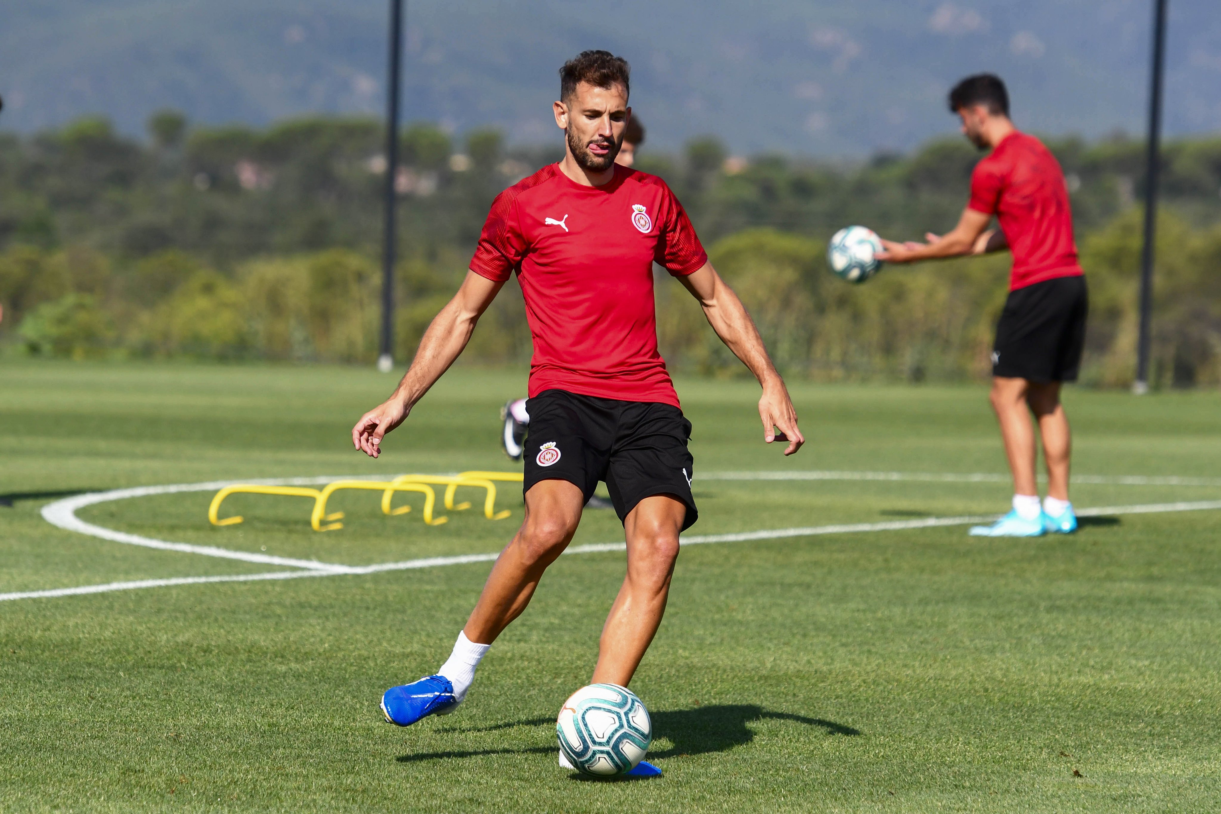 El Girona no descarta Stuani tot i el descens a Segona