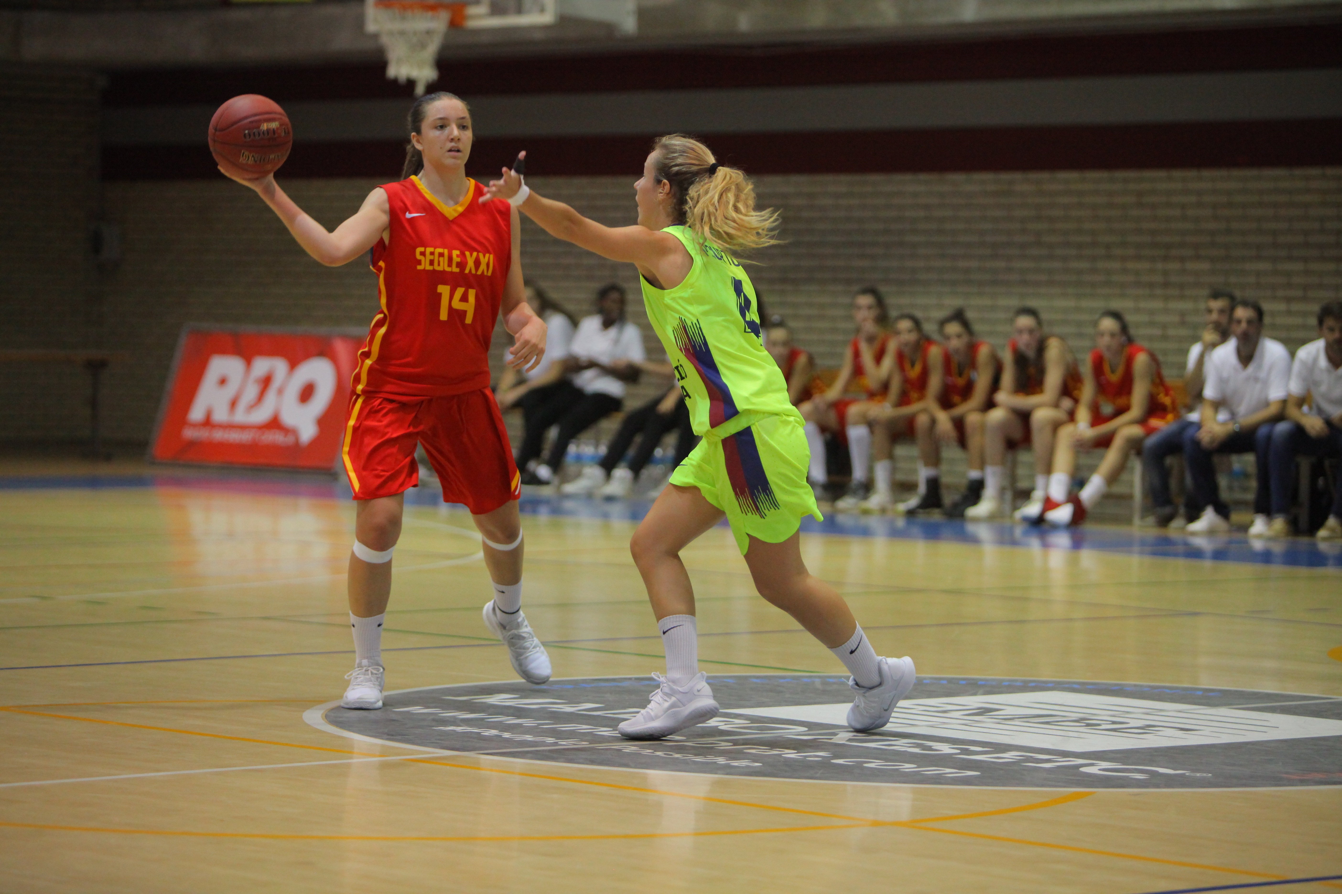 La Lliga Catalana femenina 2 de bàsquet la jugaran 6 equips que buscaran ser a la Final a 4