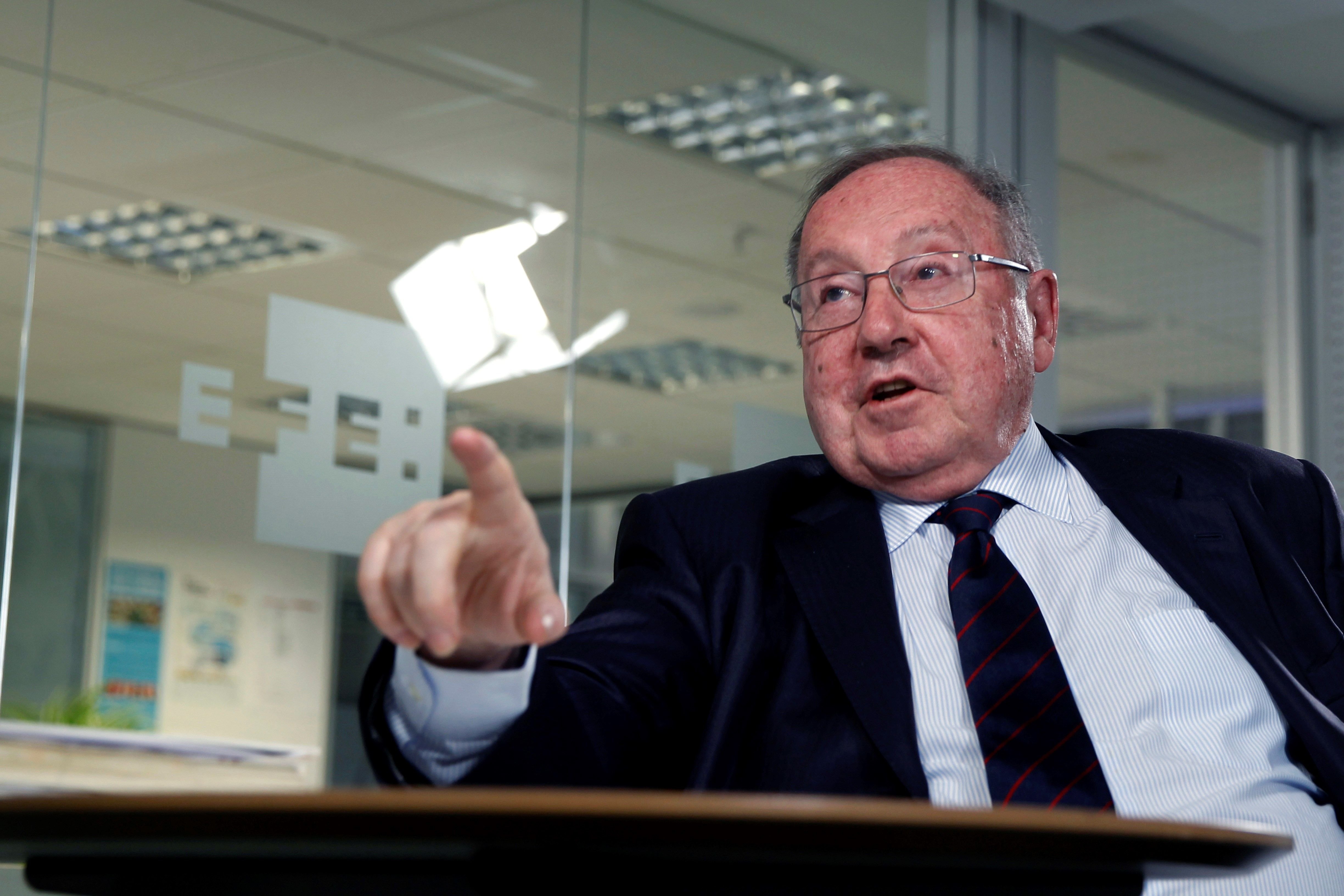 Bonet reclama a Canadell respecte als principis constitucionals