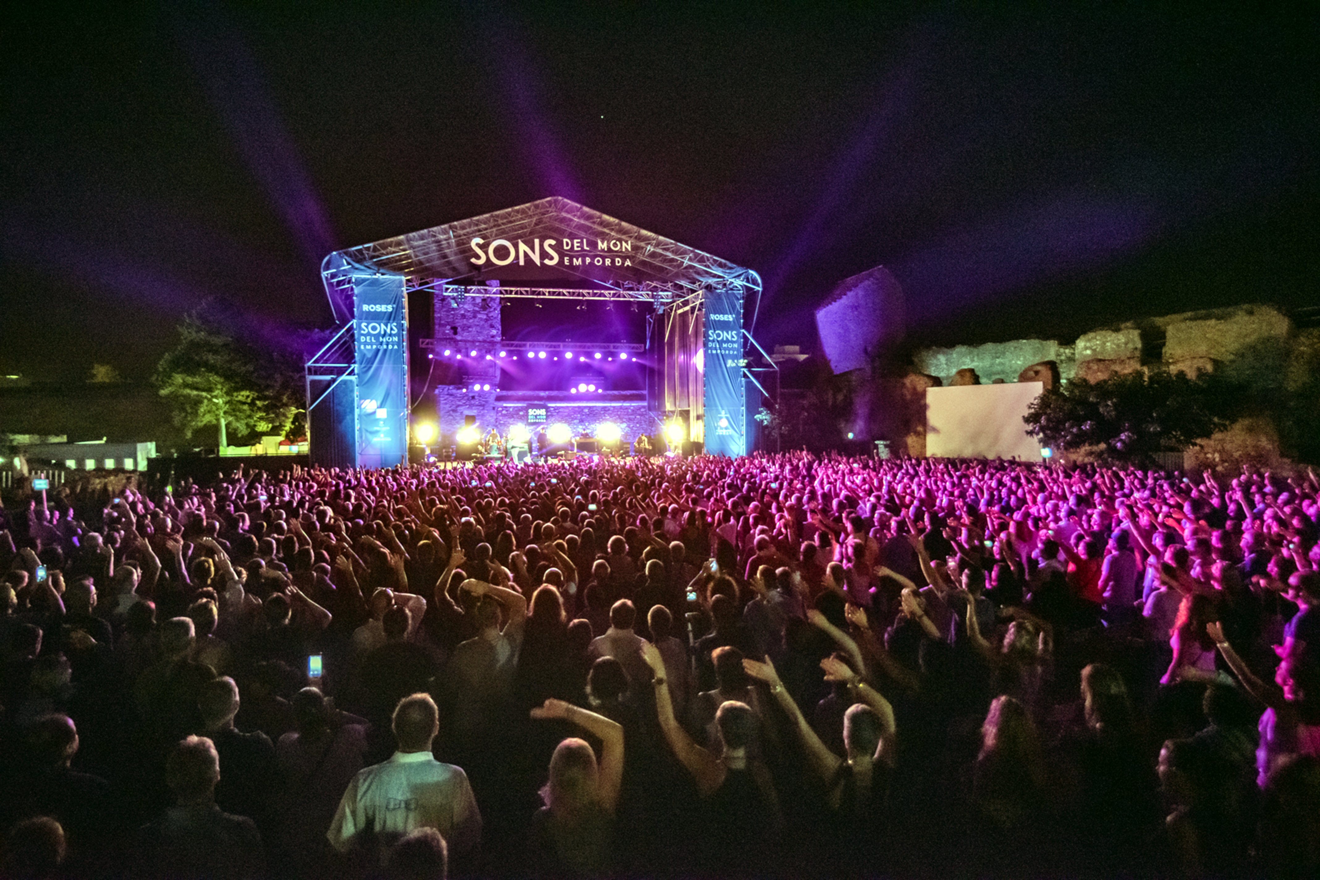 Més de 19.000 persones assisteixen a la 12a edició del festival Sons del Món Empordà