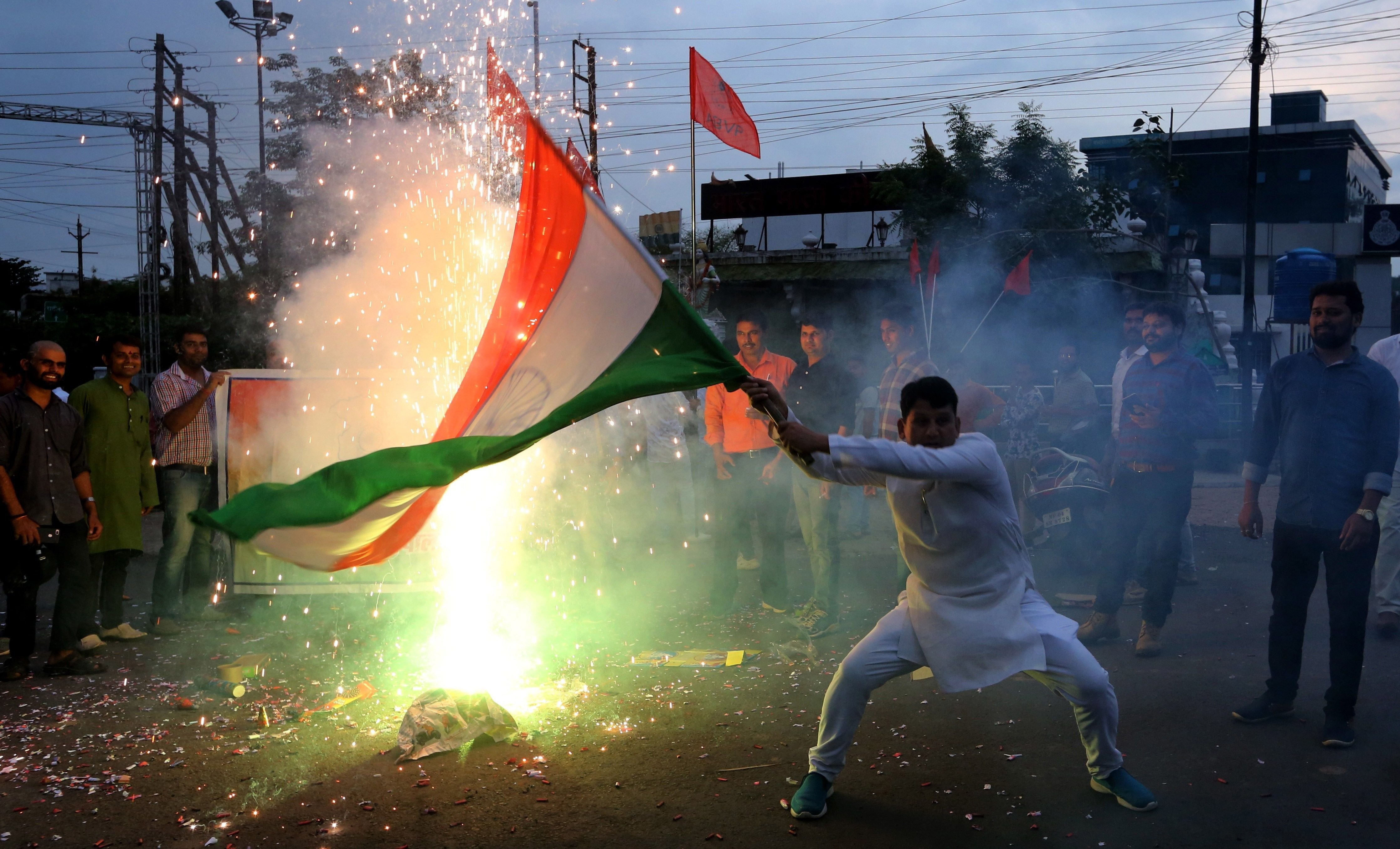 Índia: què implica retirar l'estatus especial al Caixmir?