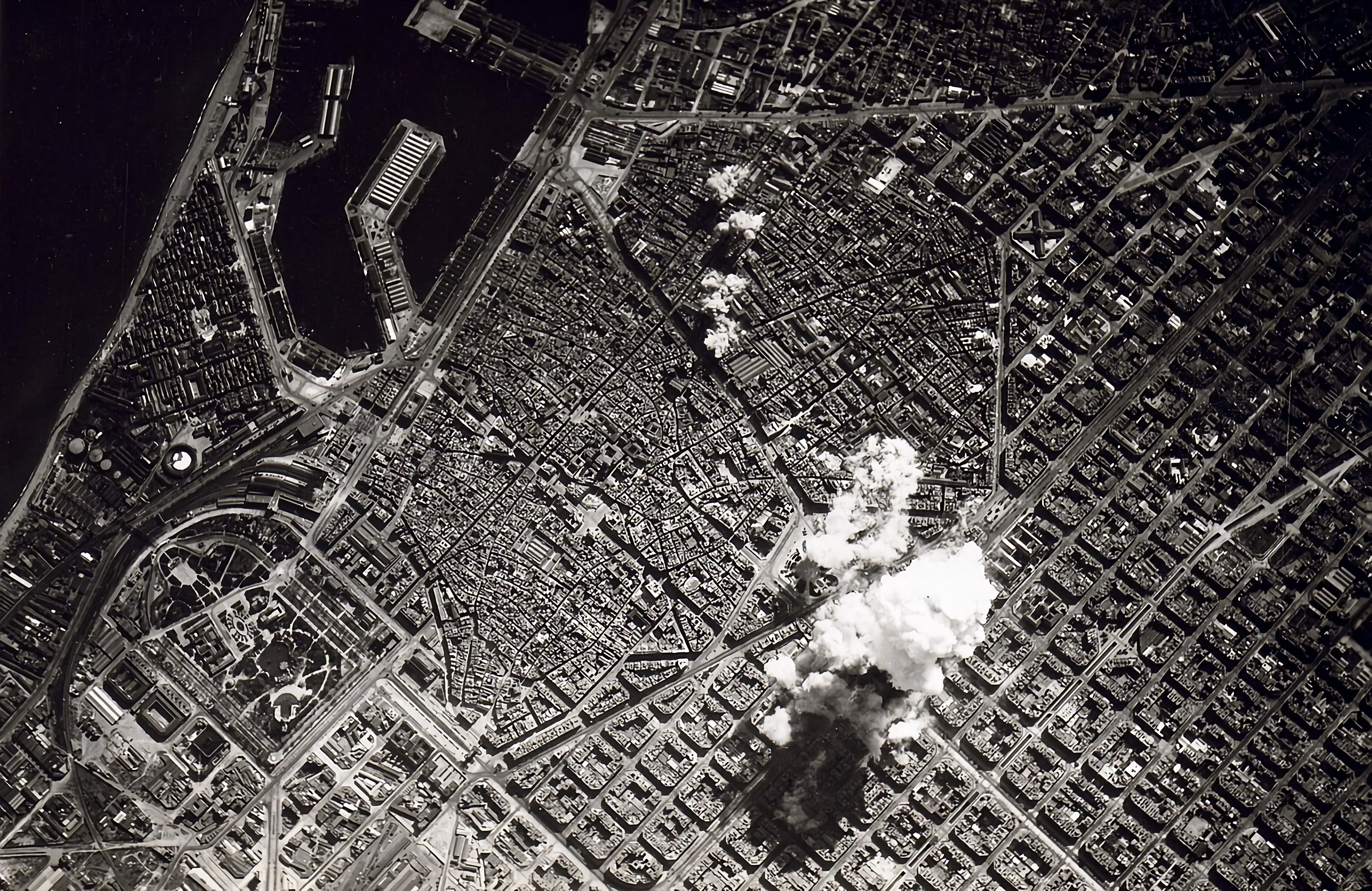 Cessa el bombardeig franquista més mortífer sobre Barcelona