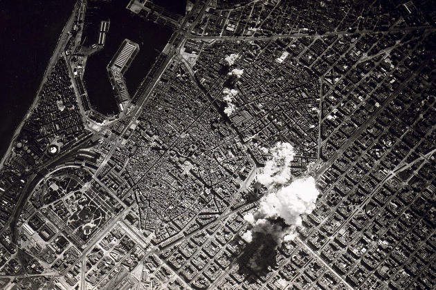 Bombardeig de la legió condor sobre Barcelona. Foto: Ajuntament de Barcelona