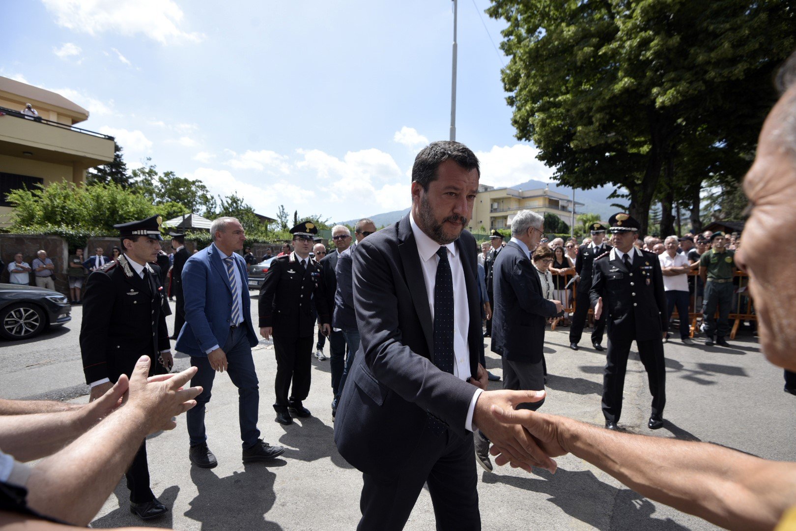 A este político español da apoyo entusiasta Salvini por el 10-N