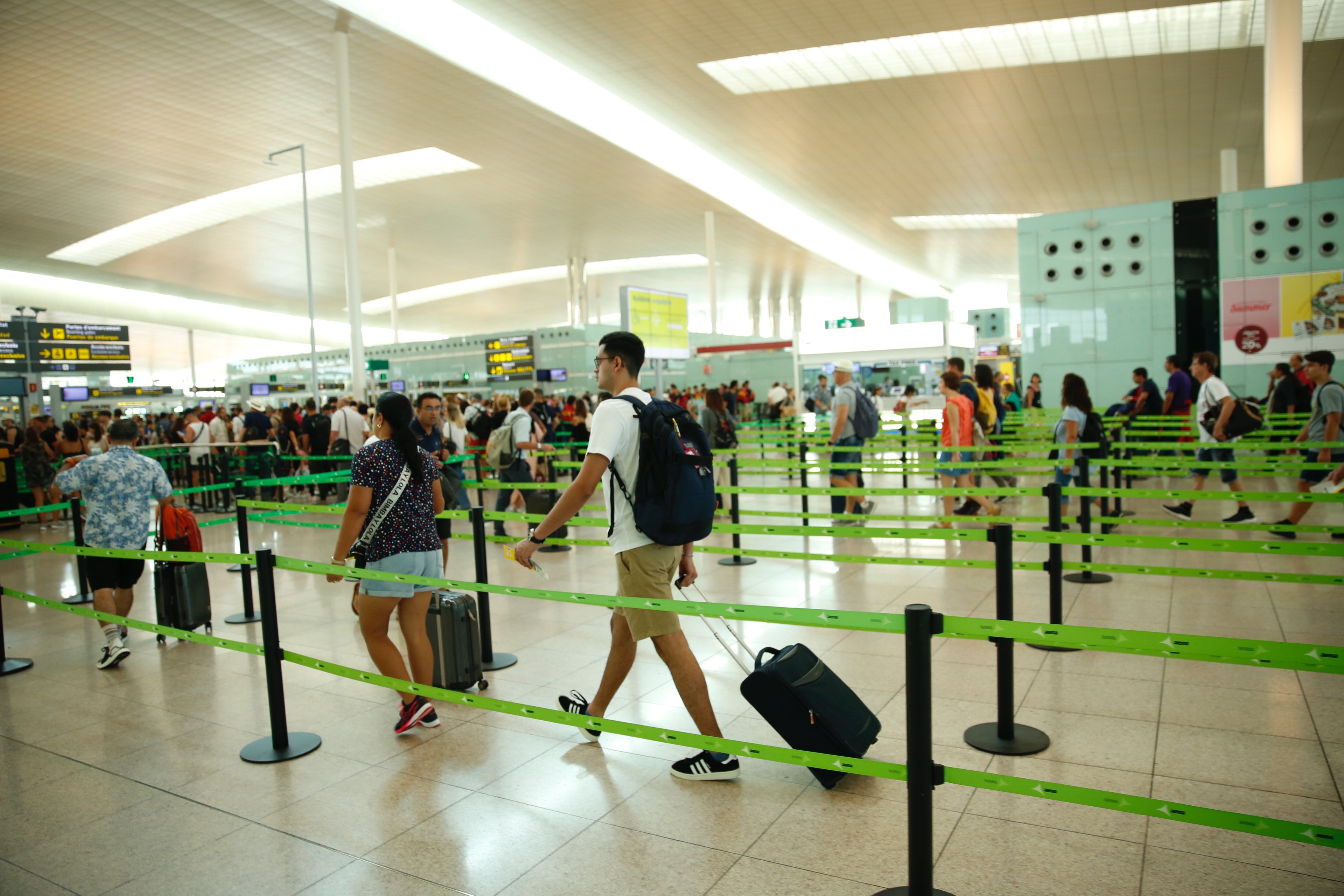 El Prat registra 35,6 millones de pasajeros hasta agosto, un 5,2% más que en 2018