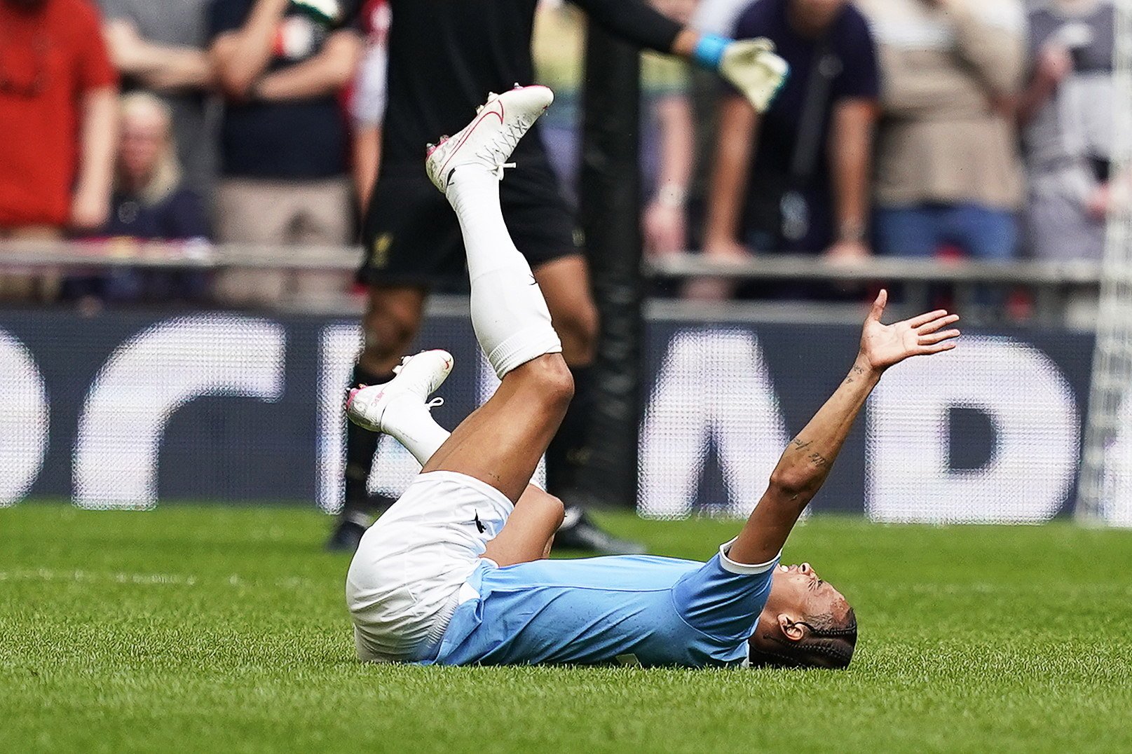 Problemes per Guardiola: Sané es trenca els lligaments del genoll