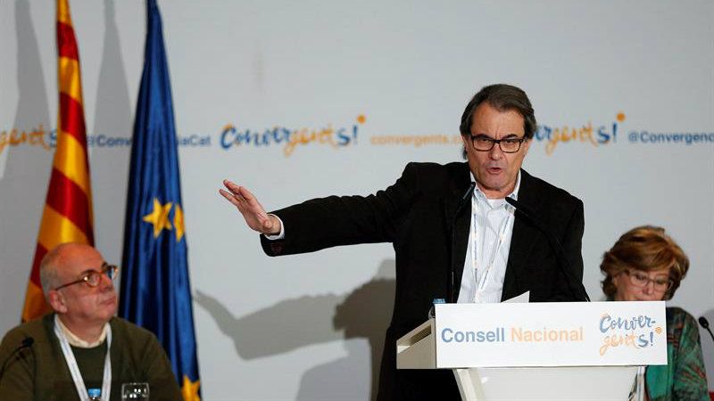 Mas impulsa una plataforma per crear un nou moviment polític