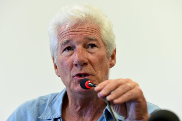 richard gere open arms