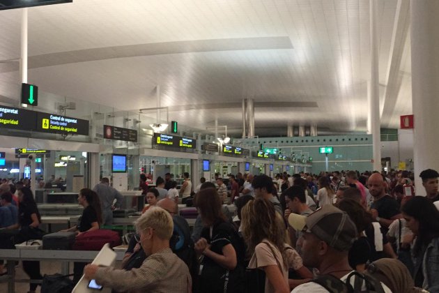 aeroport vaga prat elnacional