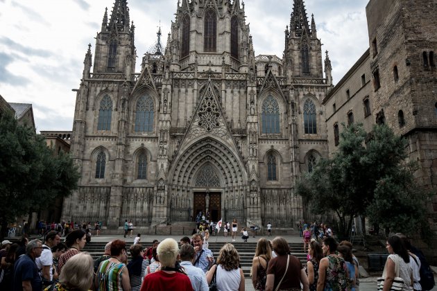 turisme turistes catedral barcelona recurs - Carles Palacio