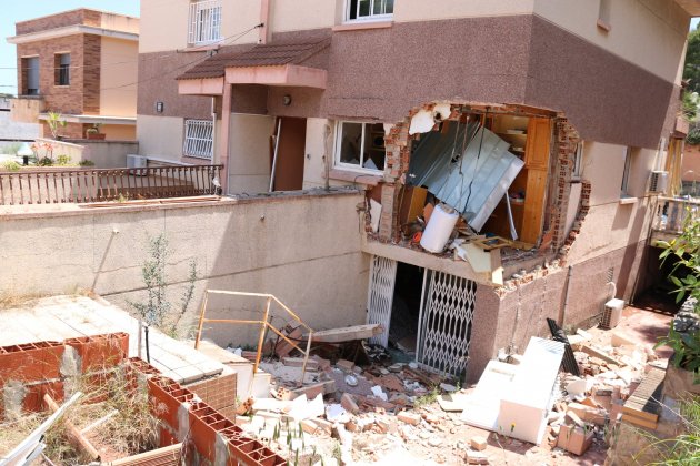casa destrossada segur de calafell ACN