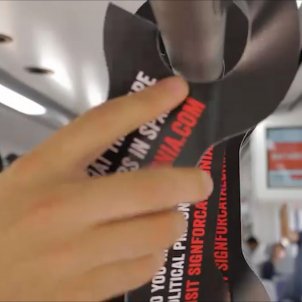 Manilles 5 - Acció Òmnium Renfe - Òmnium Manilles 5 - Acció Òmnium Renfe - Òmnium