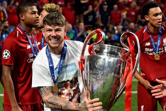 alberto moreno liverpool @LFC